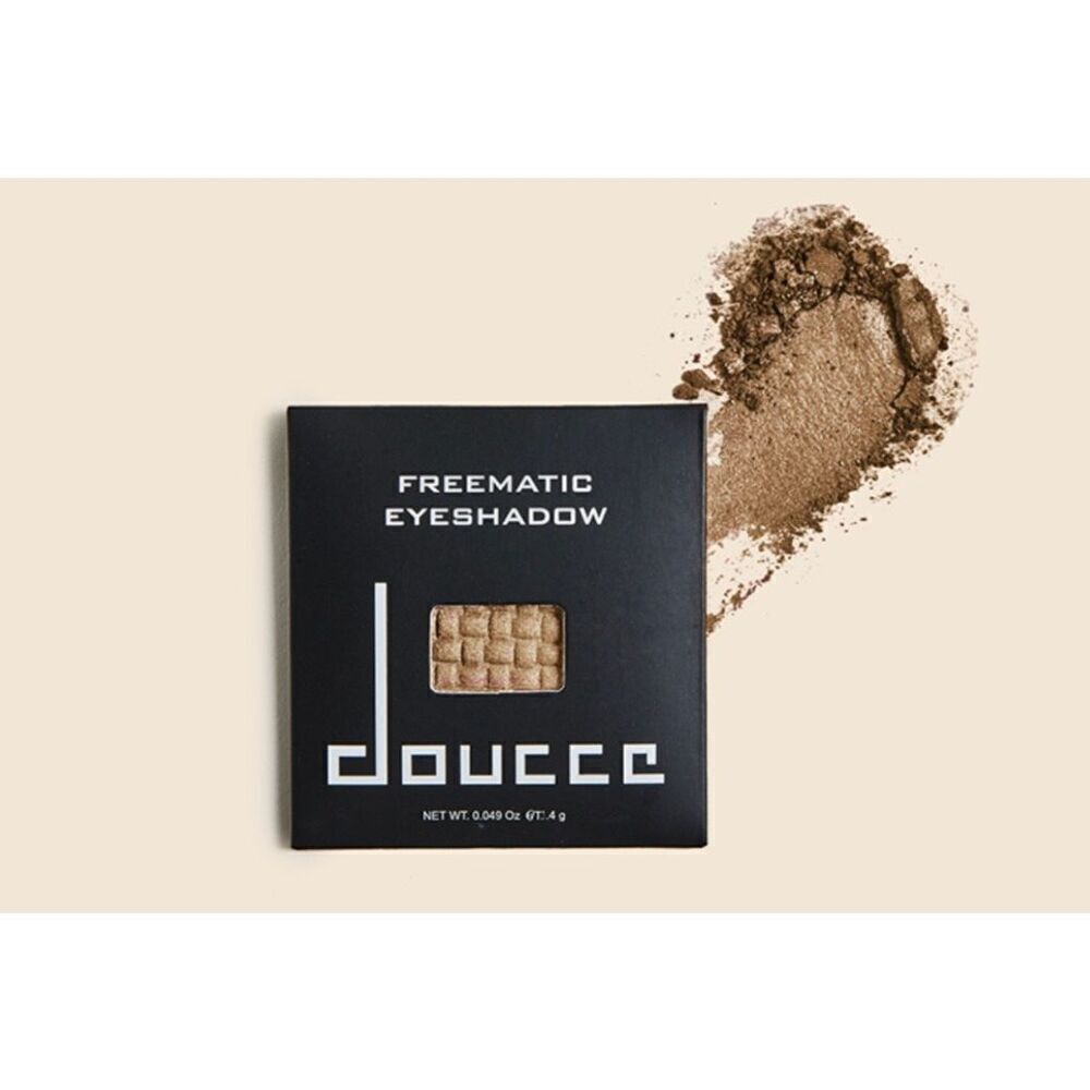 New Doucce Freematic Eyeshadow Mono in Lola or Ariana #80